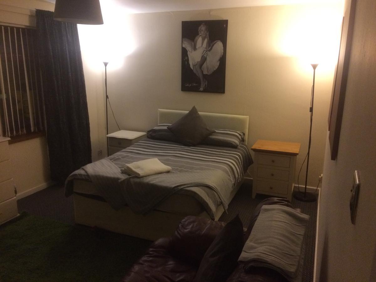 Ryan Place Bed & Breakfast เบลฟาสต์ ภายนอก รูปภาพ