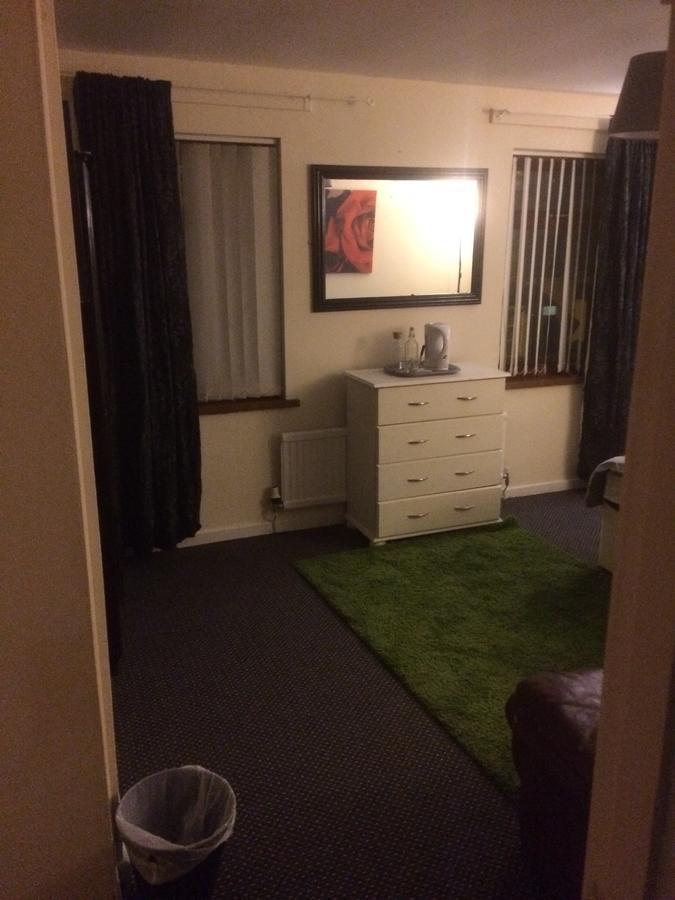Ryan Place Bed & Breakfast เบลฟาสต์ ภายนอก รูปภาพ